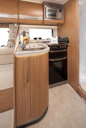 Auto-Trail Frontier Savannah 2014 года 